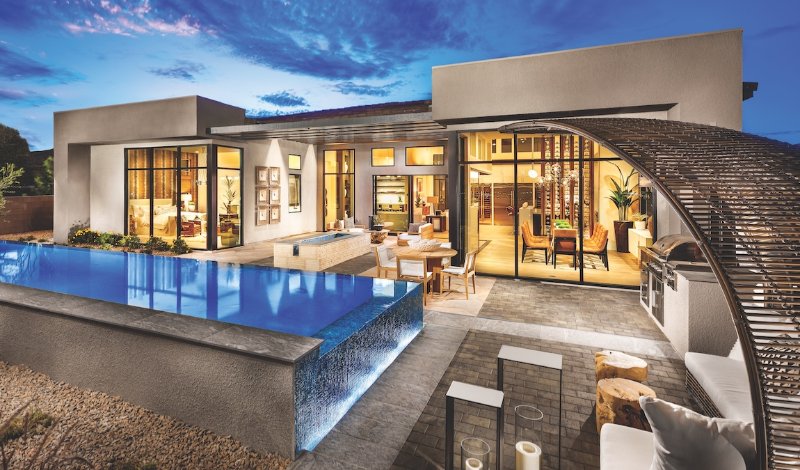 Jason  Helliwell Image 3